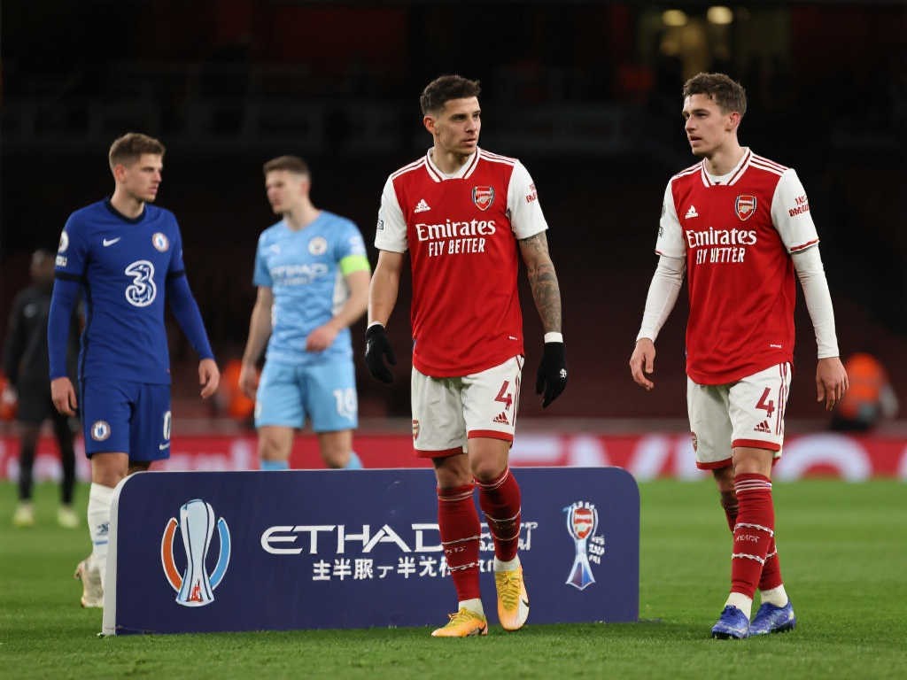 耐人尋味的 耐人尋味的