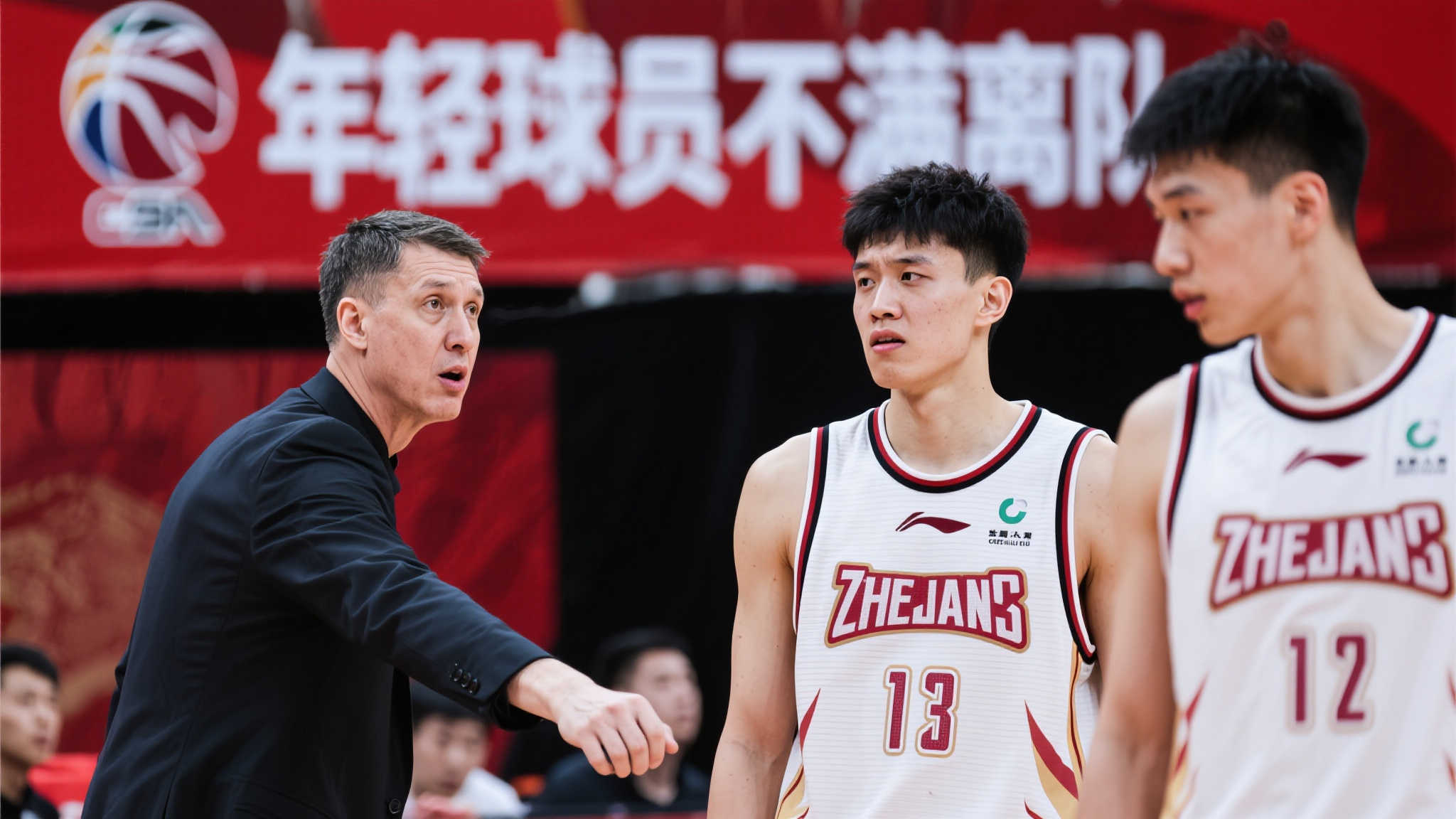 篮球明星勒 篮球明星勒